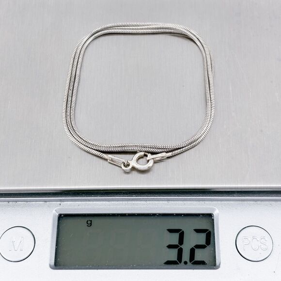 Vintage Italy Sterling Silver 925 1.0mm Snake Chain Necklace 16" - Picture 3 of 3